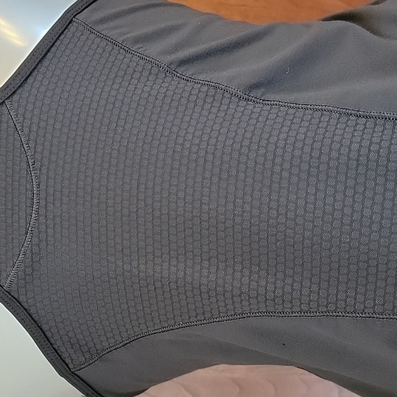 Adidas workout top - Picture 3 of 7